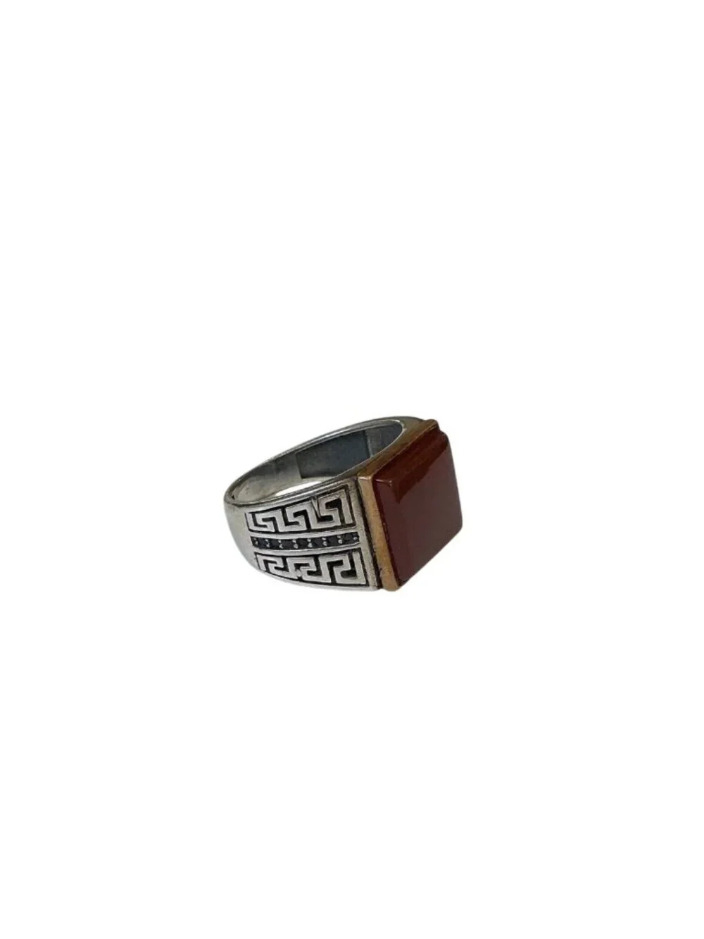 925 Sterling Silver this ring